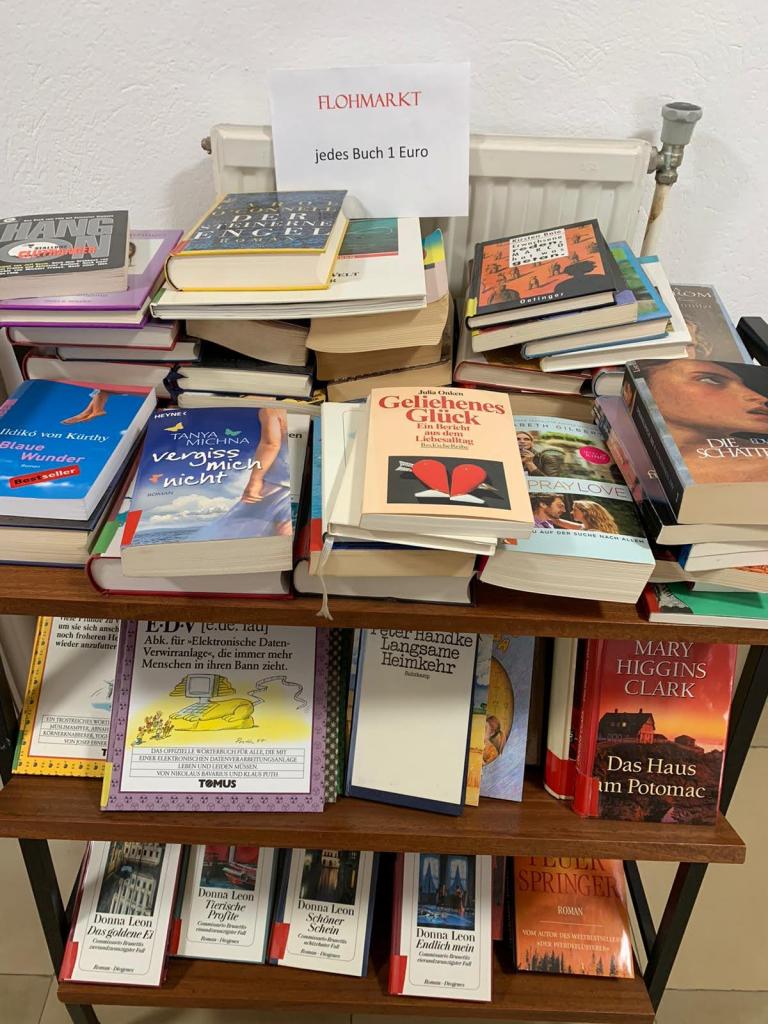 Bücherflohmarkt